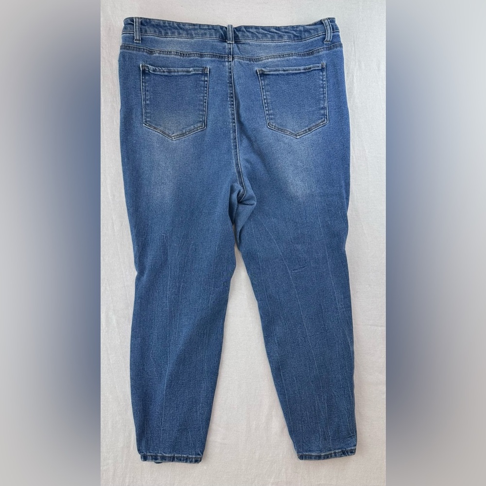 Vanilla Starโ Women's Distressed Blue Jeans - Picture 5 of 14